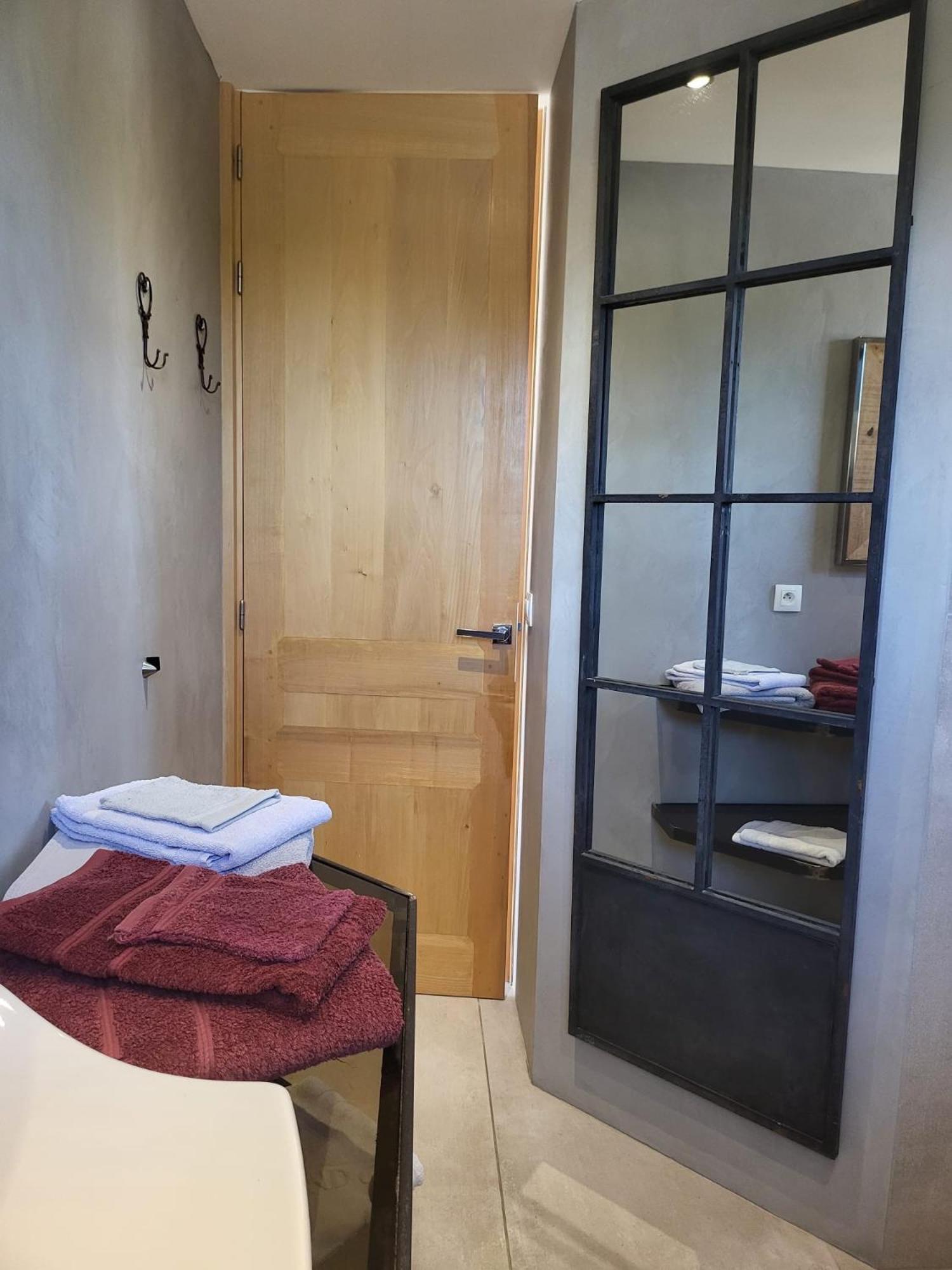 Appartement Standing Bord Sorgue LʼIsle-sur-la-Sorgue Εξωτερικό φωτογραφία